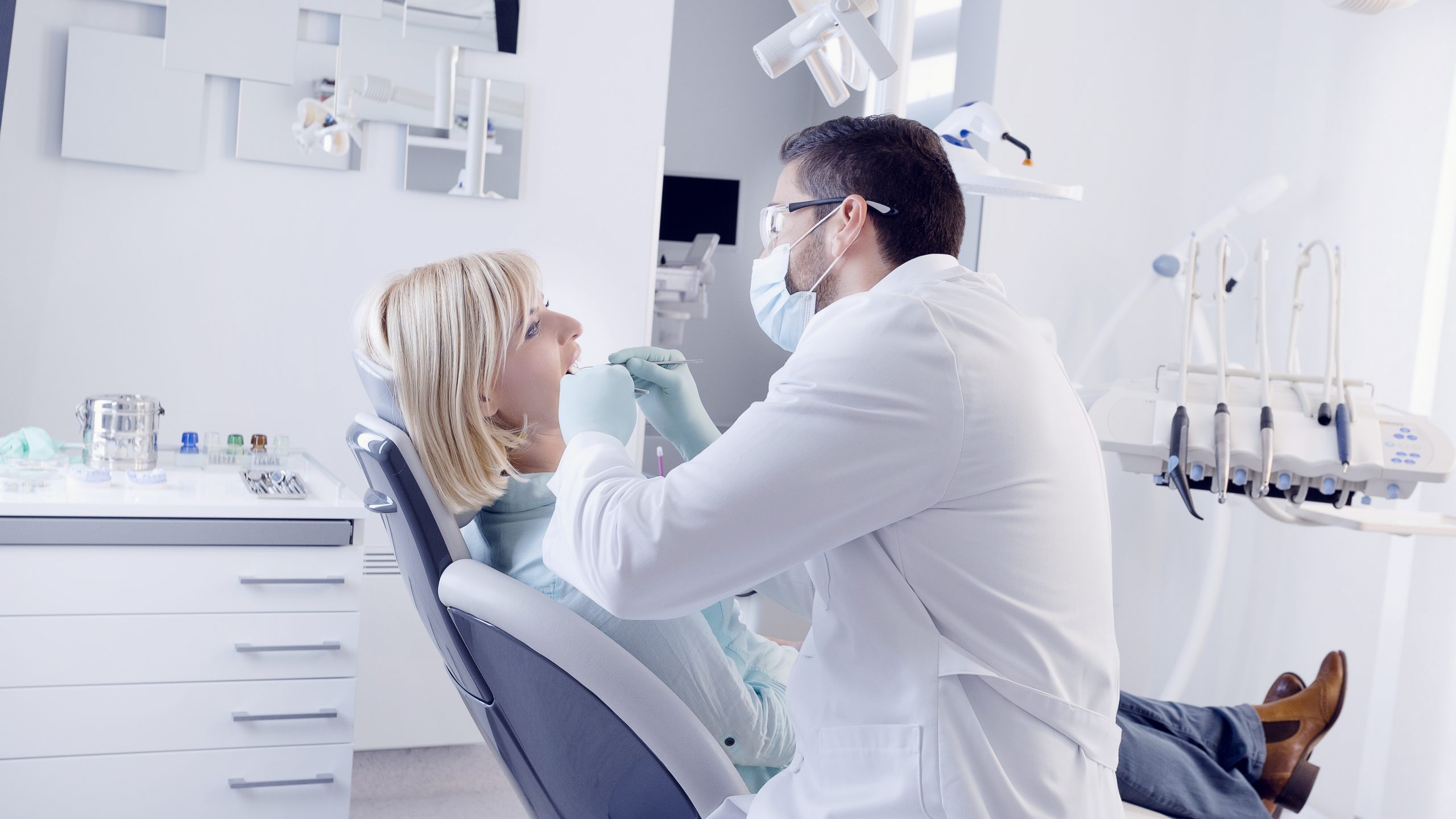 Dentist in Harrogate, TN